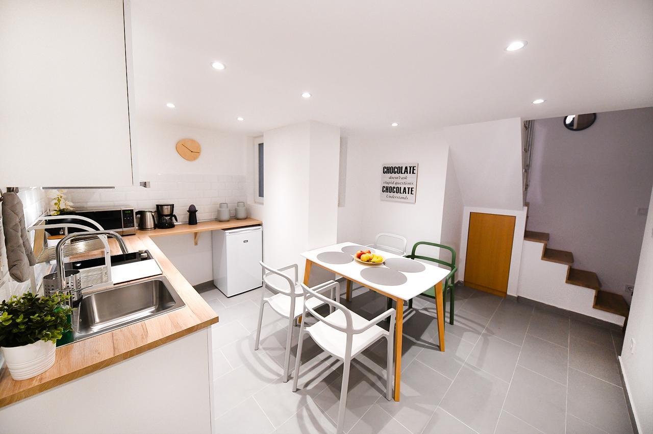 D.Five Downtown Forest Apartment Будапеща Екстериор снимка
