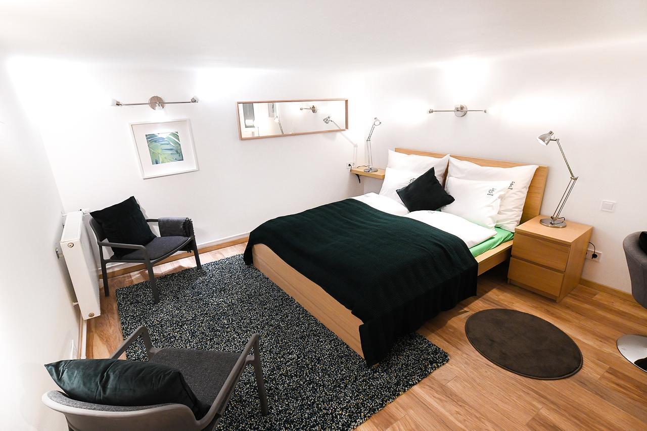 D.Five Downtown Forest Apartment Будапеща Екстериор снимка
