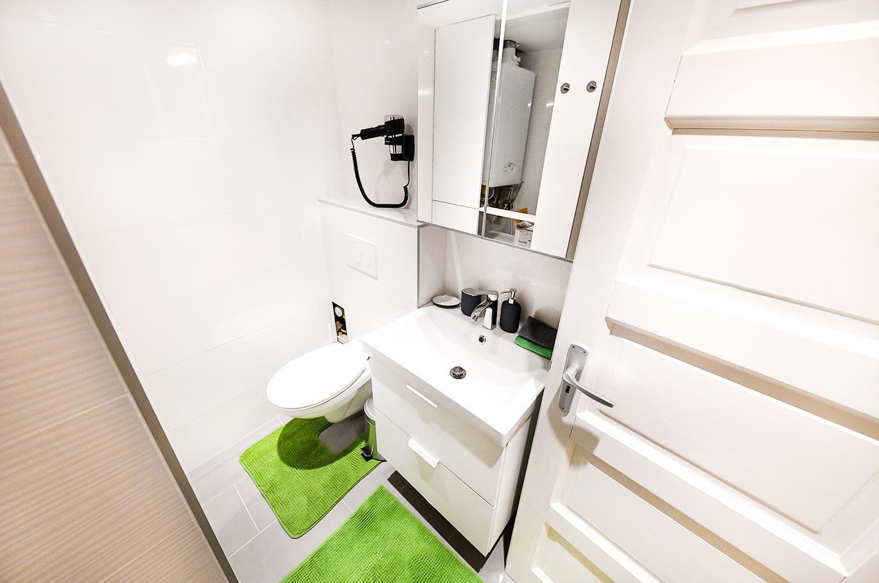 D.Five Downtown Forest Apartment Будапеща Екстериор снимка
